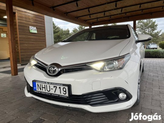 Toyota Auris 1.6 D-4D Active Comfort Nhu-719
