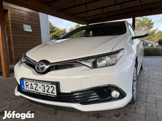 Toyota Auris 1.6 D-4D Active Comfort Raz-322