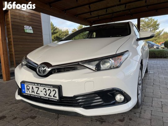 Toyota Auris 1.6 D-4D Active Comfort Raz-322