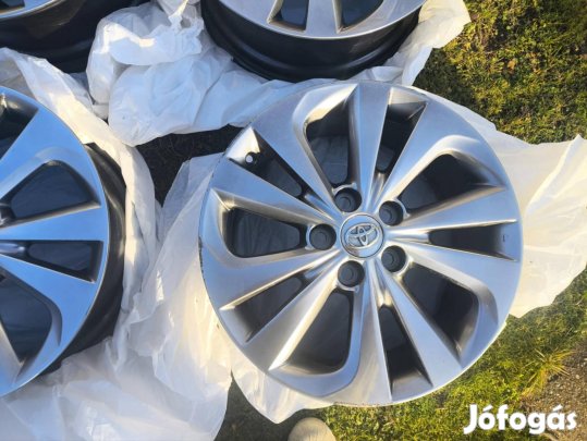 Toyota Auris 4db gyári alufelni 5x114,3