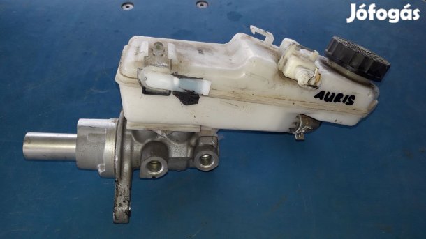Toyota Auris Főfék Munkahenger + Fékfolyadék Tartály