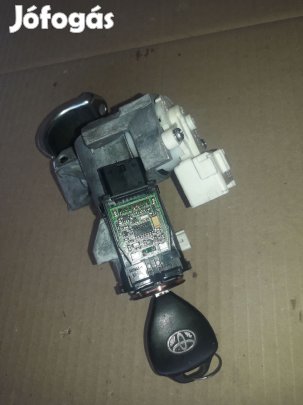 Toyota Auris Gyújtáskapcsoló Ház