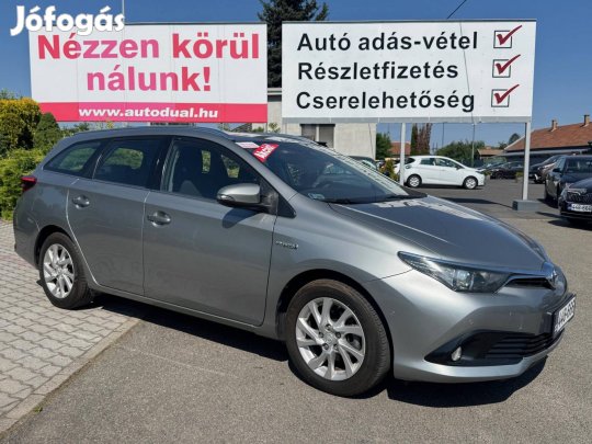 Toyota Auris Touring Sport 1.8HSD Active