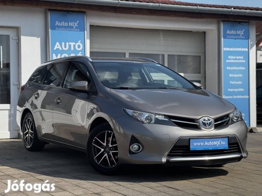 Toyota Auris Touring Sports 1.8 HSD Active (Aut...