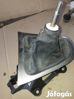 Toyota Auris Váltó Kulissza