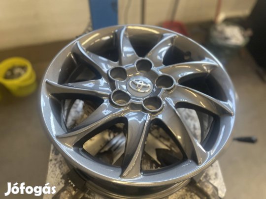 Toyota Auris mk2 gyári 16"-os alufelni 5x114.3mm