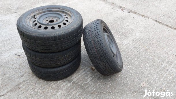 Toyota Avensis 16 colos 205/55R16 M+S 4 db komplett kerék