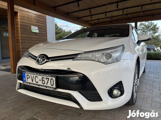 Toyota Avensis 1.6 D-4D Active PVC-670