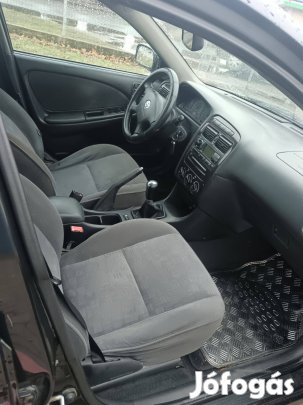 Toyota Avensis 2.0 D4 Felújításra, bontásra eladó