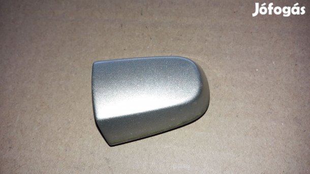 Toyota Avensis Bal Ajtó Zárbetét Takaró