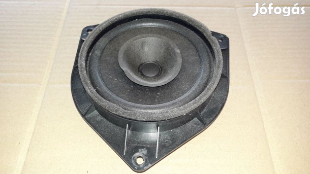 Toyota Avensis Bal Hátsó Ajtó Hangszóró