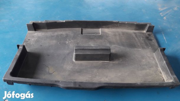 Toyota Avensis Csomagtér Tálca