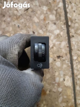 Toyota Avensis Fényszóró Magasság Állító Kapcsoló