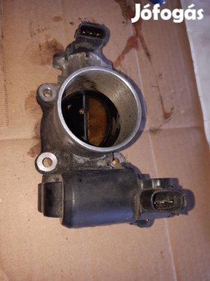 Toyota Avensis Fojtószelep