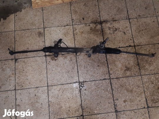 Toyota Avensis Kormánymű