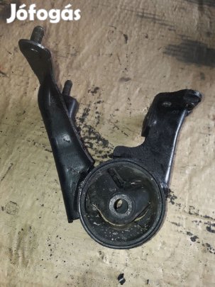Toyota Avensis Motortartó Bak