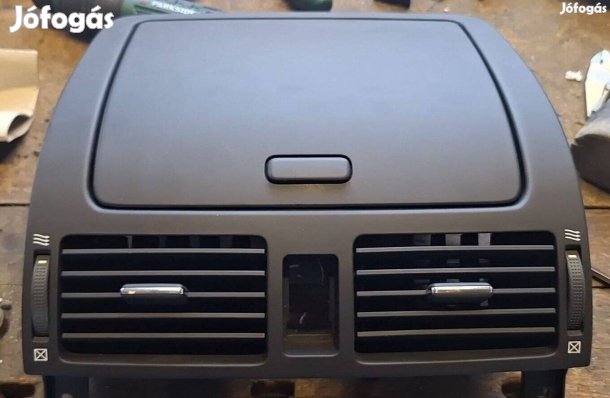 Toyota Avensis T25 középső tároló fedélhez zsanér