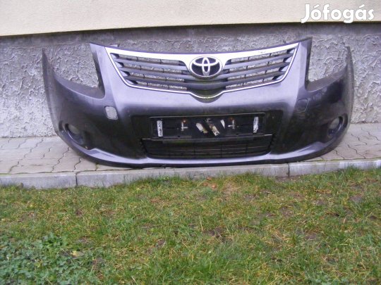 Toyota Avensis T27 Első lökhárító