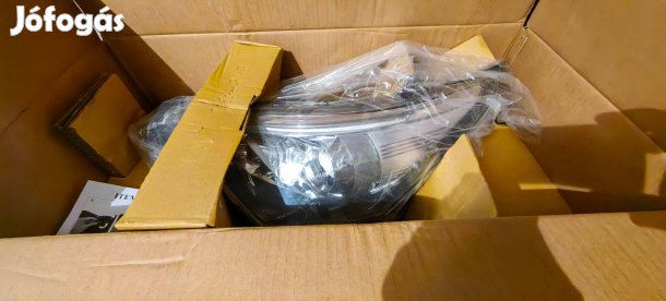 Toyota Avensis T27 ( -2018) bal első Új lámpa csomagban!