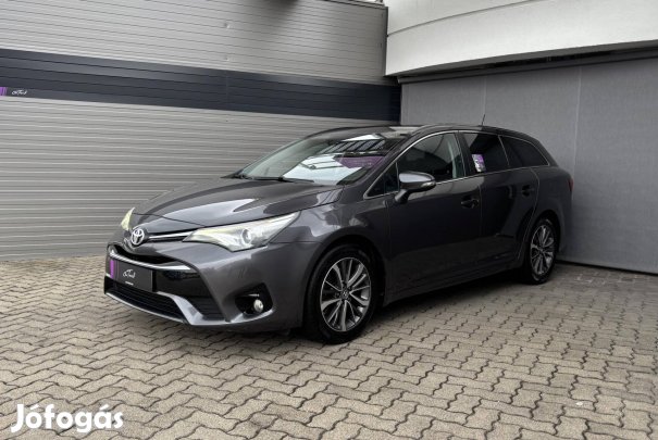 Toyota Avensis Touring Sports 2.0 D-4D Active T...