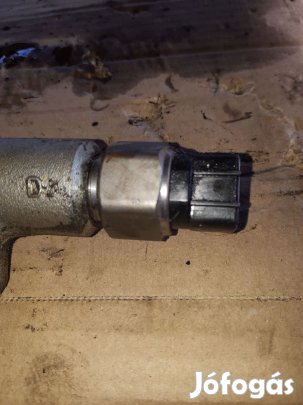 Toyota Avensis Üzemanyag Nyomás Érzékelő