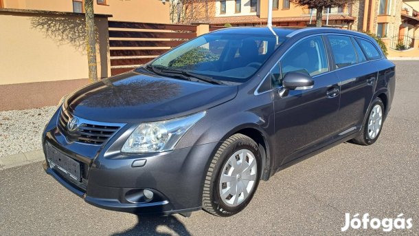 Toyota Avensis Wagon 1.6 128E KM - Friss műszaki!
