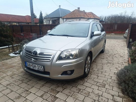 Toyota Avensis Wagon 1.8 Sol