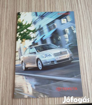 Toyota Avensis (2004) magyar prospektus, katalógus