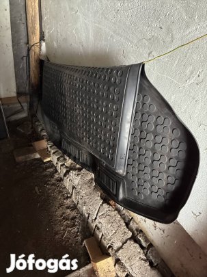 Toyota Avensis lll T27 kombi csomagtér gumi tálca