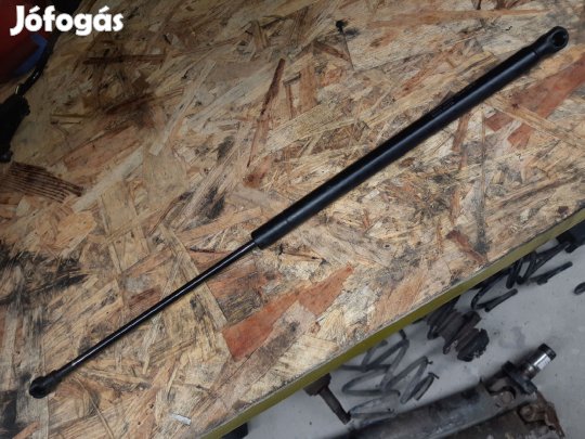 Toyota Aygo Csomagtérajtó Teleszkóp