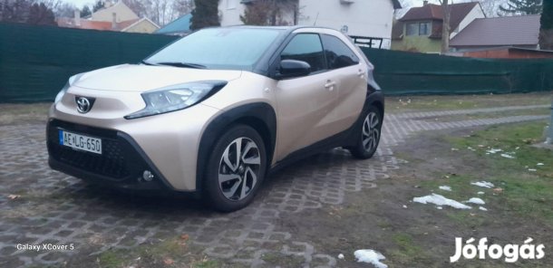 Toyota Aygo X 1.0 VVT-i Style Tech CVT 20 ezer...