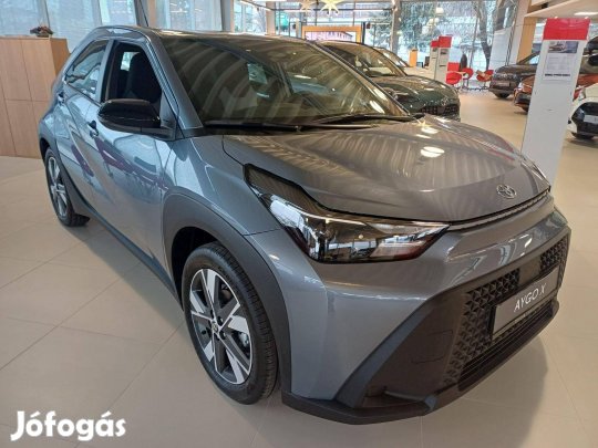 Toyota Aygo X 1.5 Hybrid Comfort e-CVT Készletről!