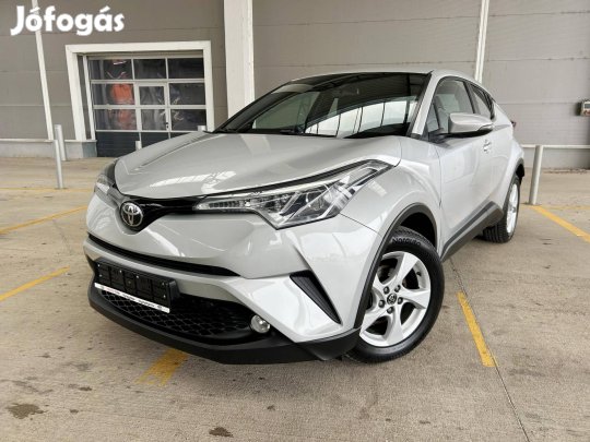 Toyota C-HR 1.2T Comfort Business !! Navigáció+...