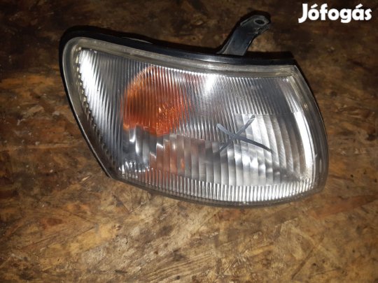 Toyota Carina Jobb Első Index / Irányjelző