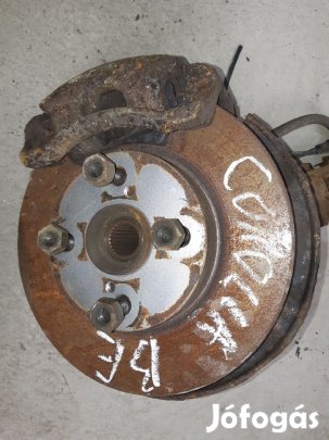 Toyota Corolla 00-06 Bal Első Csonkállvány Kerékaggyal + Féknyereg +