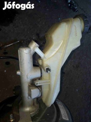 Toyota Corolla 00-06 Főfék Munkahenger + Fékfolyadék Tartály