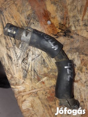 Toyota Corolla 00-06 Vízcső