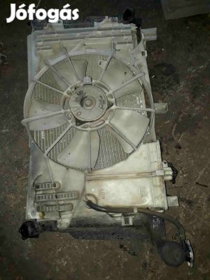 Toyota Corolla 00-06 Vízhűtő Szett