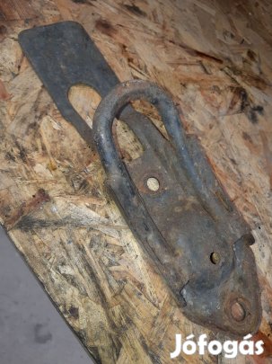 Toyota Corolla 00-06 Vonószem