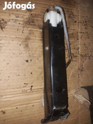 Toyota Corolla E10 95-00 Emelő