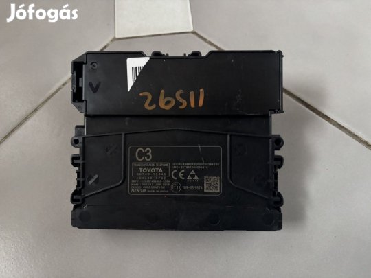 Toyota Corolla E210 telematika modul 8674012040