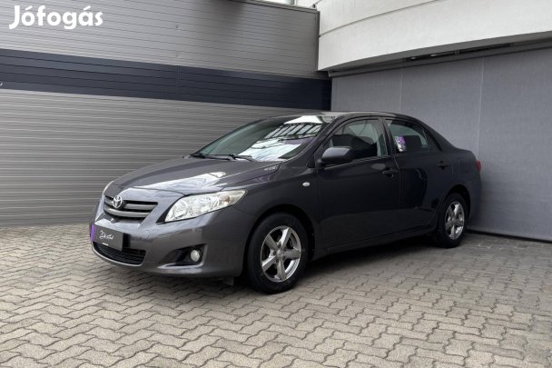 Toyota Corolla Sedan 1.4 D-4D Garanciával!