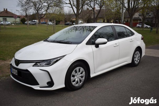 Toyota Corolla Sedan 1.5 Active Magyar! Újszerű!