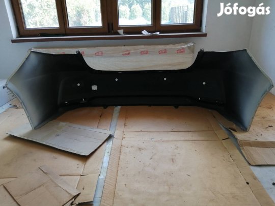 Toyota Corolla Sedan hátsó lökhárító gyári új 2019 es széria