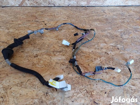 Toyota Corolla Verso ( 2005-2009) Jobb Első Ajtókábel Köteg
