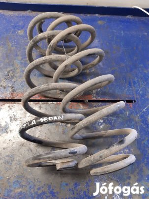 Toyota Corolla (E15) 06-13 Hátsó Rugó Pár