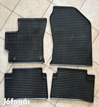 Toyota Corolla (E210, 2018-) méretpontos gumiszőnyeg