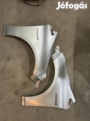 Toyota Corolla (E210) (2018 - ), Toyota Prius+ (2012 - )