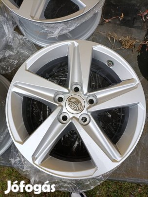 Toyota Corolla gyári r16' alufelni szenzorral 