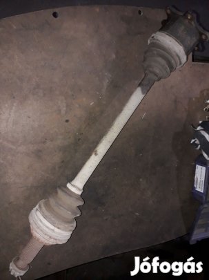 Toyota Hiace Bal Hátsó Féltengely